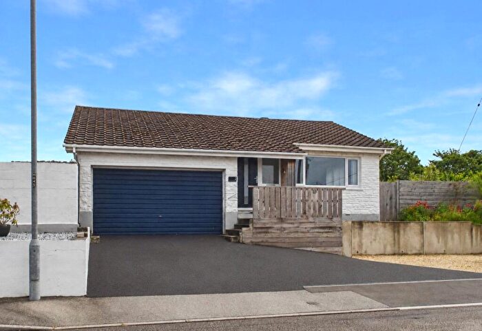 3 Bedroom Bungalow For Sale In Redwood Grove, Bude, Cornwall, EX23