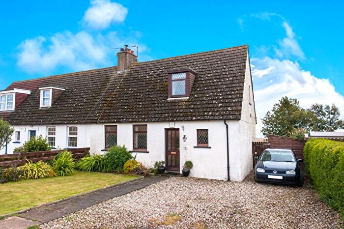 3 Bedroom Semi-Detached House To Rent In Braidon Cottages, Stonehaven, Aberdeenshire, AB39