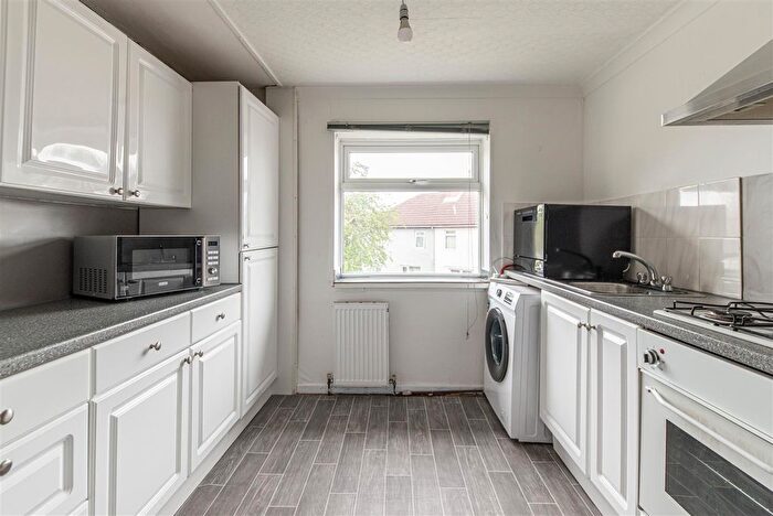 2 Bedroom Maisonette To Rent In Horsley Avenue, Shiremoor, Tyne And Wear, NE27