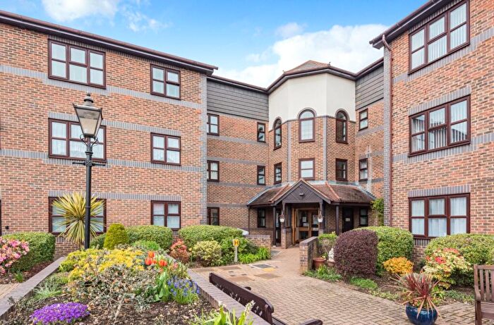 1 Bedroom Apartment For Sale In Pincott Road, Bexleyheath, DA6