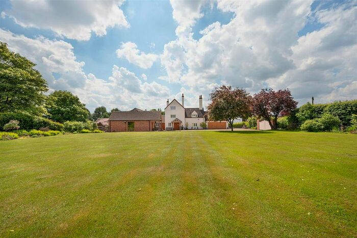 5 Bedroom Detached House For Sale In Green Lane, Middleton, Sutton Coldfield Warwickshire, B78