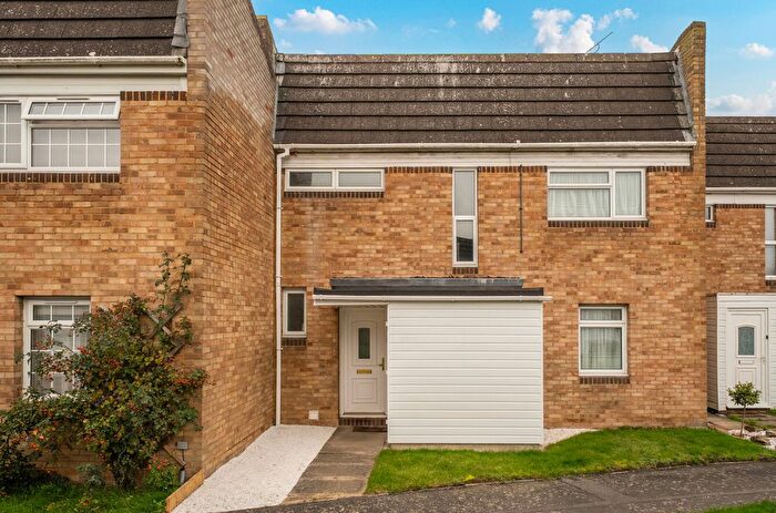 3 Bedroom Terraced House For Sale In Wheatley, Bracknell, Berkshire, RG12
