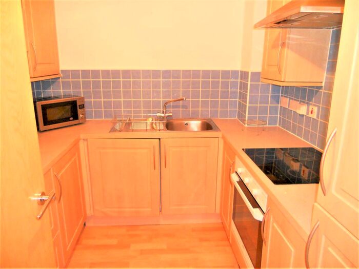 1 Bedroom Flat To Rent In Verona House, Vellacott Close, Cardiff, CF10