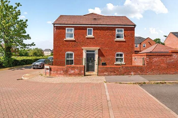 3 Bedroom End Of Terrace House For Sale In Bran Rose Way, Holmer, Hereford, HR1