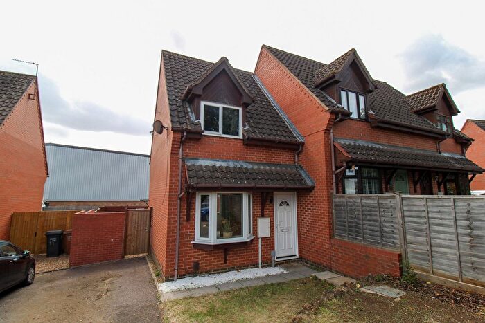 2 Bedroom Semi Detached House For Sale In Duston Road, Northampton, NN5