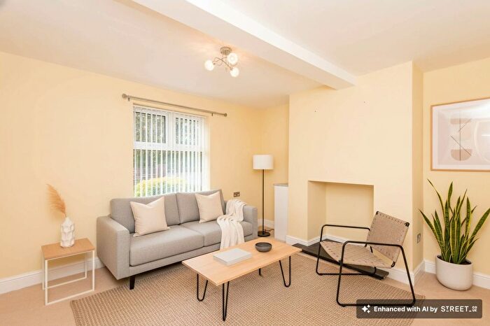 2 Bedroom Detached House For Sale In Hasland Road, Chesterfield, S41