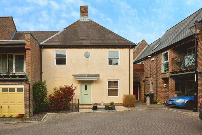 3 Bedroom Semi-Detached House For Sale In Turnpike Lane, Blandford St. Mary, Blandford Forum, DT11