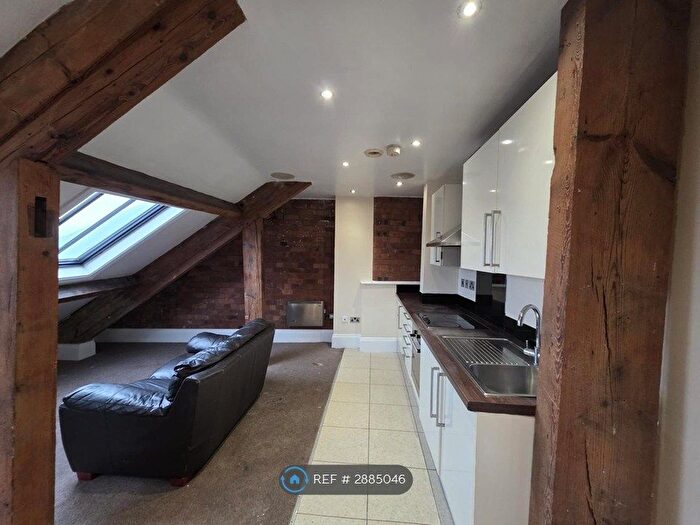 Studio To Rent In Hick St, Bradford, BD1