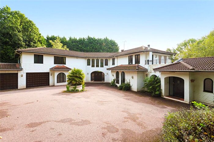 6 Bedroom Detached House For Sale In East Road, St George's Hill, KT13