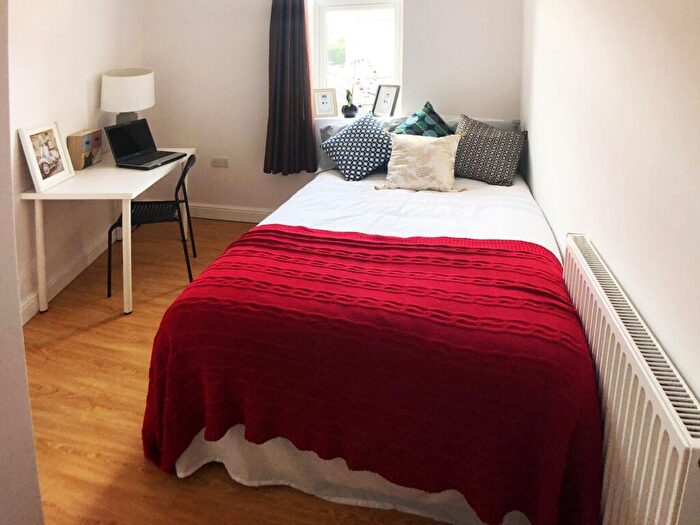5 Bedroom Maisonette To Rent In Bed Rutland Road, West Bridgford, Nottingham, NG2