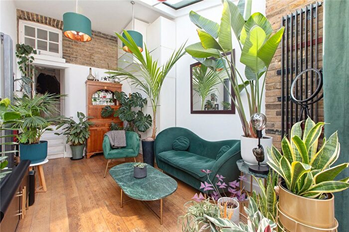 1 Bedroom Flat To Rent In Haberdasher Street, London, N1
