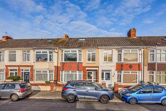 3 Bedroom Terraced House For Sale In Stanley Avenue, Baffins, PO3