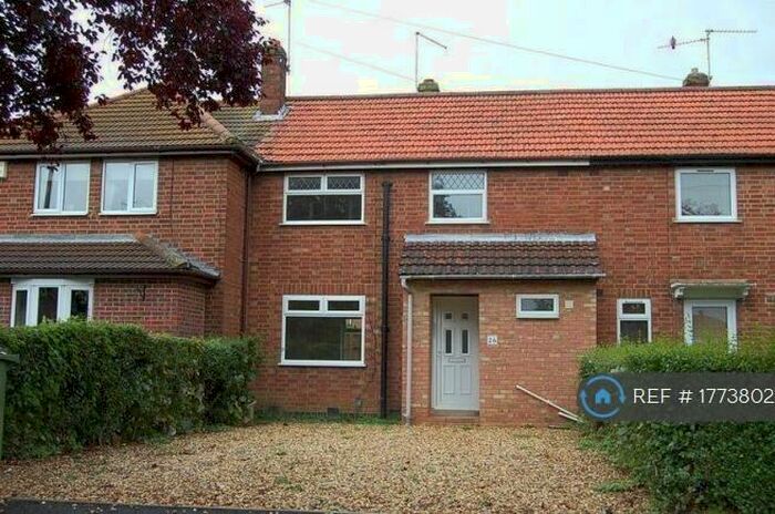 3 Bedroom Terraced House To Rent In Thoroughsale Road, Corby, NN17