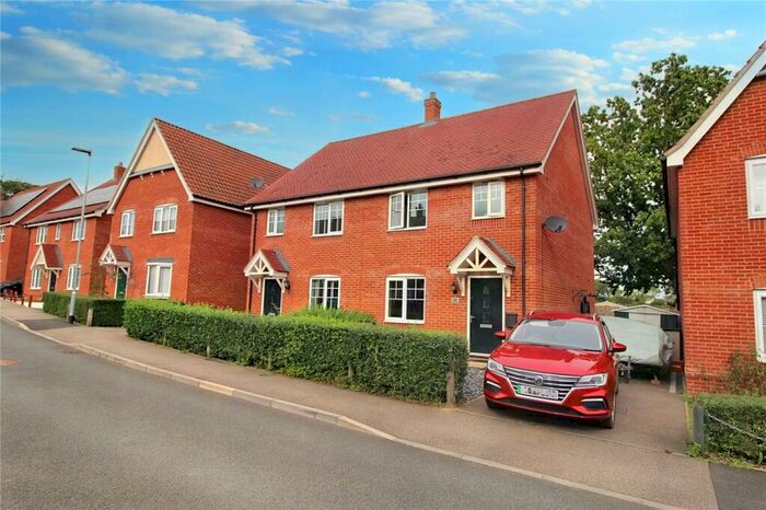 3 Bedroom Semi-Detached House For Sale In Jermyn Way, Tharston, Norwich, Norfolk, NR15