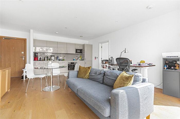 2 Bedroom Apartment To Rent In Norfolk Street, Oxford, OX1