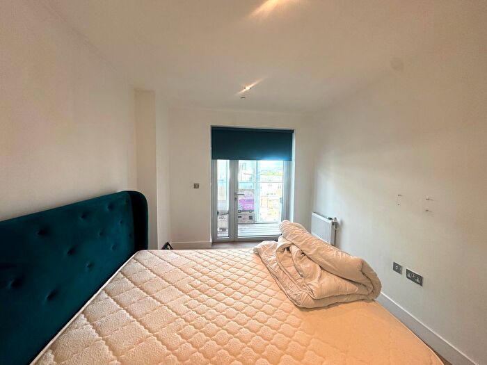 1 Bedroom Flat To Rent In Love Lane, London, SE18