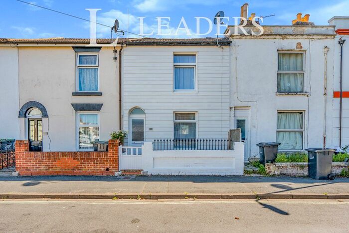 2 Bedroom Terraced House To Rent In Queens Road, Gosport, PO12