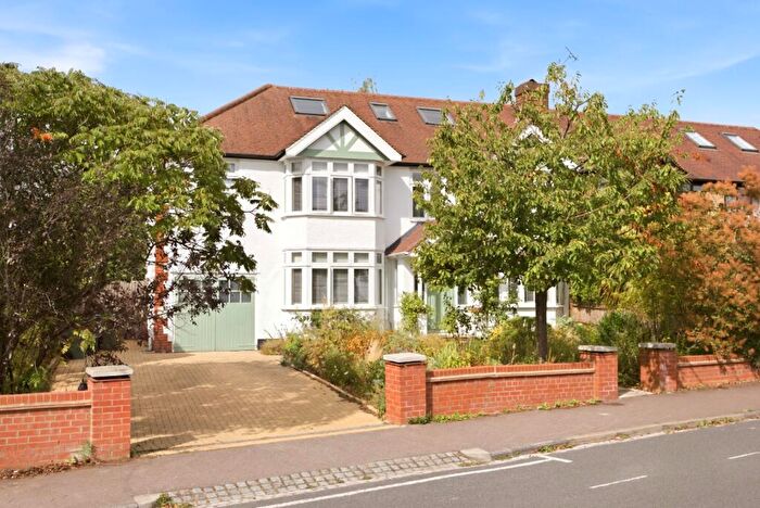 6 Bedroom House To Rent In Lancaster Road, St. Albans, Hertfordshire, AL1