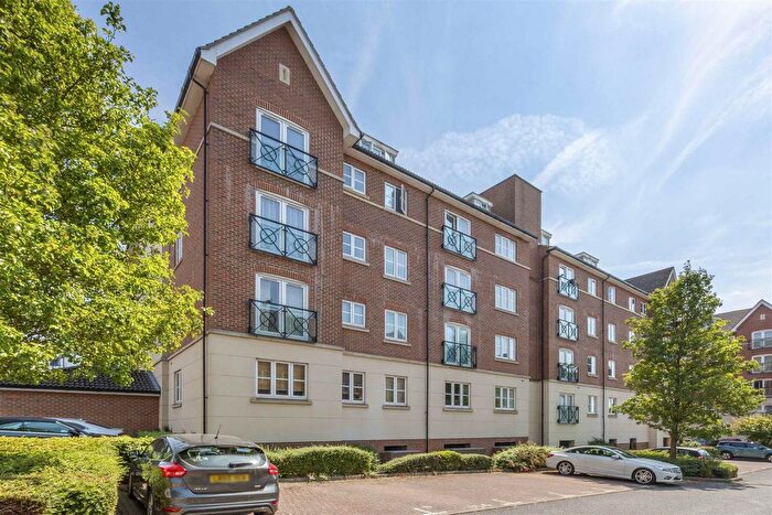1 Bedroom Flat To Rent In Viridian Square, Aylesbury, HP21