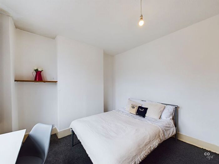 4 Bedroom Terraced House To Rent In Coombe Terrace, Brighton, BN2