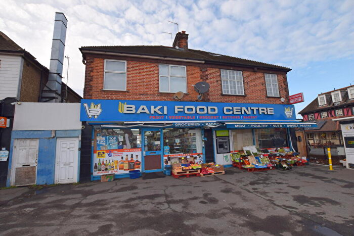 Studio To Rent In Great Cambridge Road, EN1