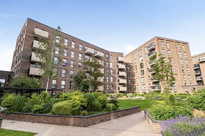 1 Bedroom Flat For Sale In Carraway Street, Reading, RG1