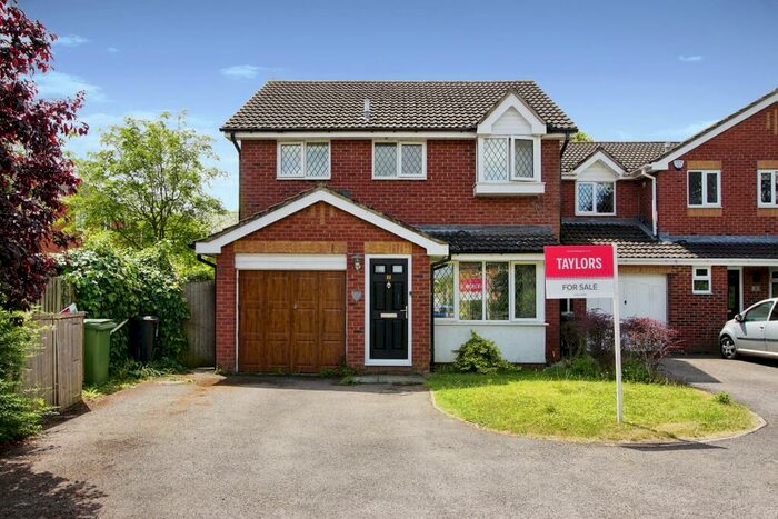 4 Bedroom Detached House For Sale In The Grove, Rangeworthy, Bristol, Gloucestershire, BS37