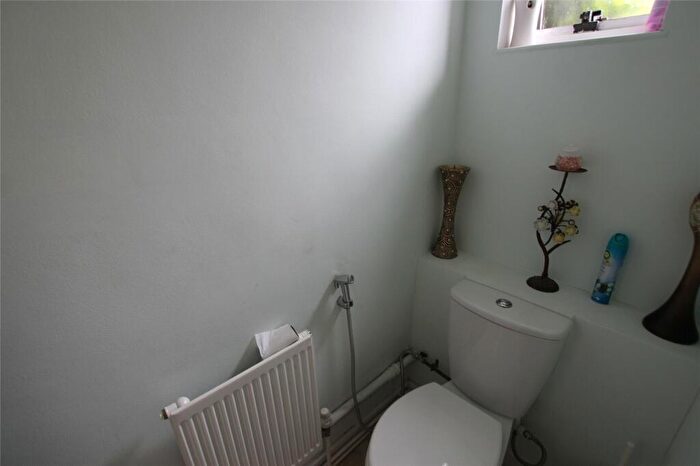 5 Bedroom End Of Terrace House To Rent In London, London, E1W