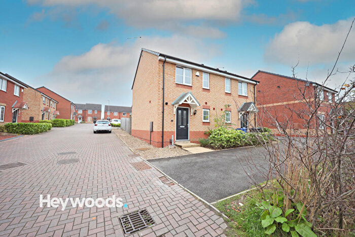 2 Bedroom Semi-Detached House To Rent In Coomer Court, Newcastle, Staffordshire, ST5
