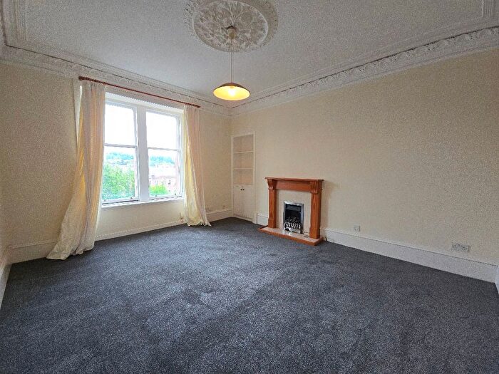 2 Bedroom Flat To Rent In Forest Park Place, West End, Dundee, DD1