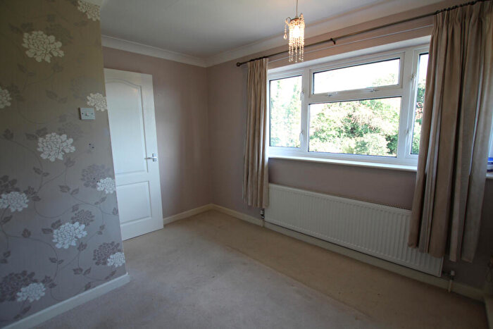 3 Bedroom Semi-Detached House To Rent In Kingsthorpe, NN2