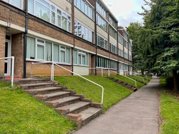 1 Bedroom Flat To Rent In Dunstable Road, Luton, LU4