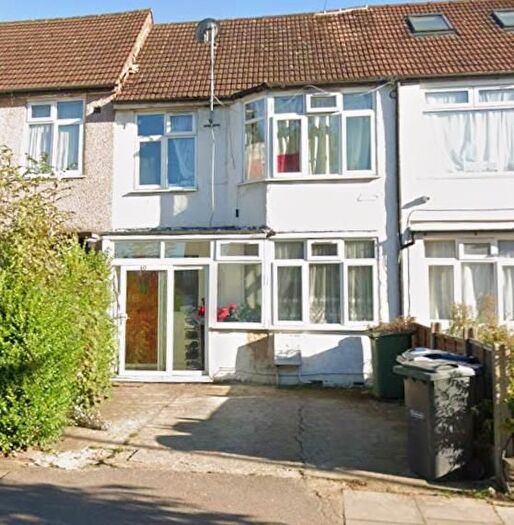 4 Bedroom Terraced House To Rent In Roxeth Green Avenue, Harrow, HA2