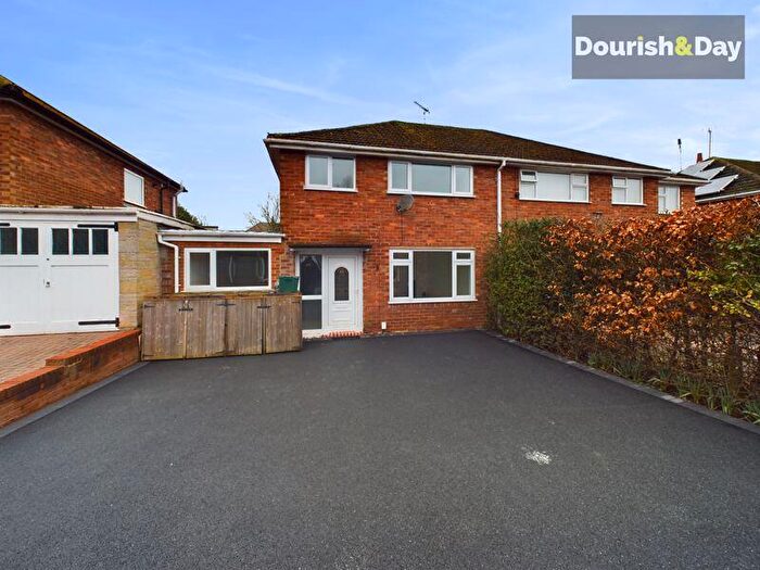 3 Bedroom Semi-Detached House To Rent In Lymington Road, Stafford, Staffordshire, ST16