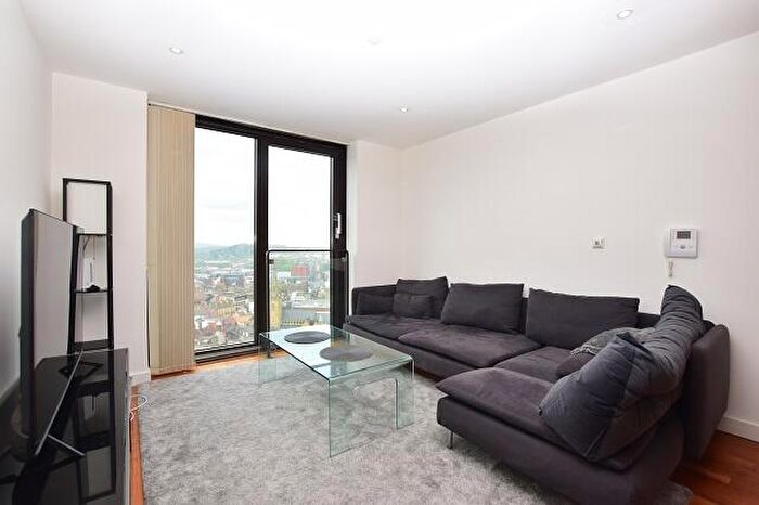 2 Bedroom Apartment To Rent In City Lofts, St. Pauls Square, Sheffield, S1