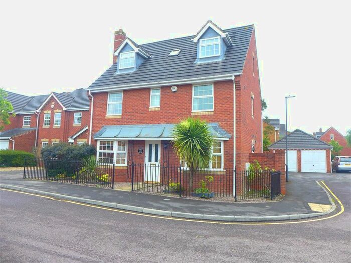 6 Bedroom Property To Rent In Wright Way, Stoke Park, Bristol, BS16