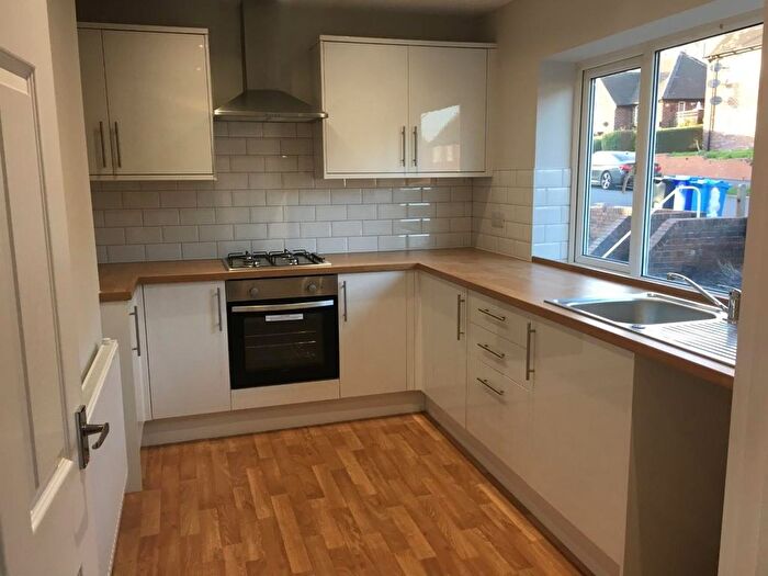 2 Bedroom Flat To Rent In Greenwood Road, High Green, S35
