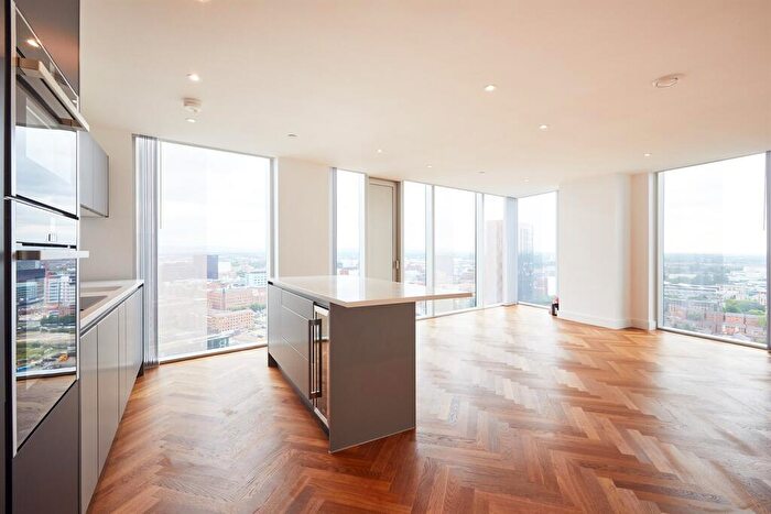 2 Bedroom Apartment To Rent In East Tower, Owen Street, M15