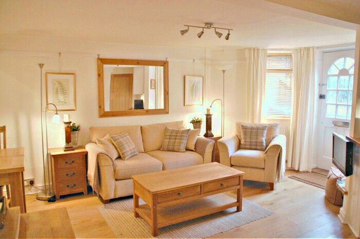 1 Bedroom Apartment To Rent In Iffley Road, East Oxford, OX4