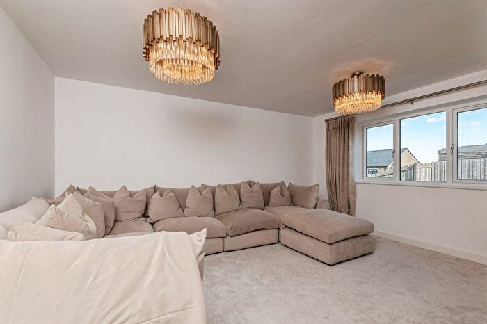 4 Bedroom Detached House For Sale In Matthew Lane, Meltham, Holmfirth, HD9