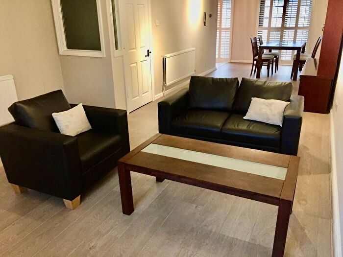 2 Bedroom Flat To Rent In St. Georges Square, Narrow Street, Limehouse, London, E14