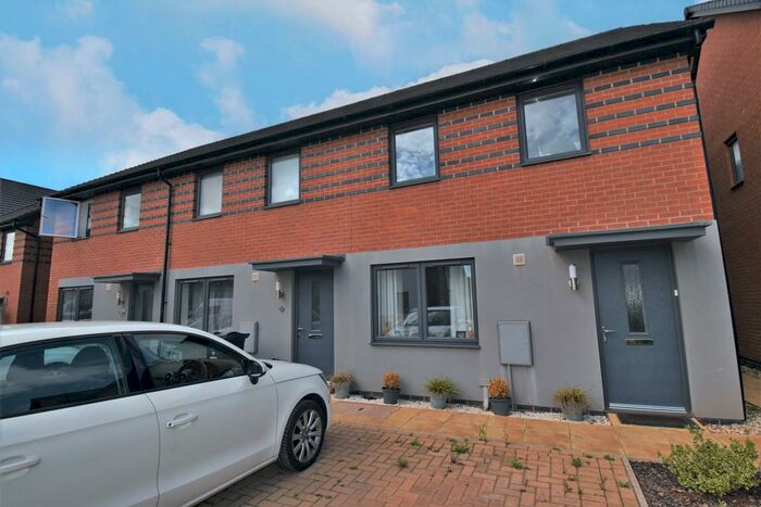 3 Bedroom Terraced House To Rent In Stone Barton Road, Tithebarn, EX1