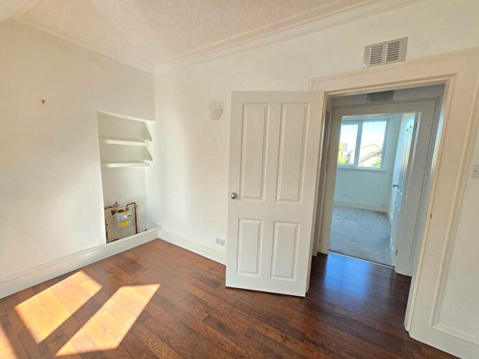 1 Bedroom Flat For Sale In South Mount Street, Rosemount, Aberdeen, AB25