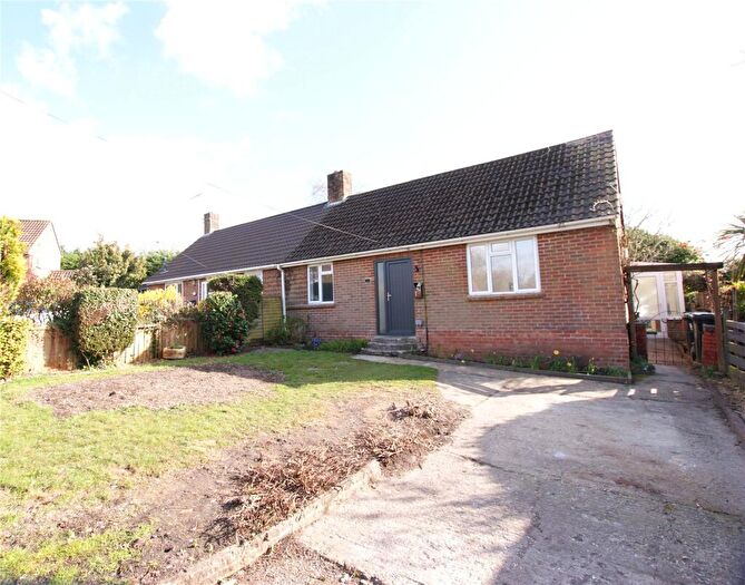 2 Bedroom Bungalow To Rent In Windgreen, Corfe Mullen, Wimborne, BH21