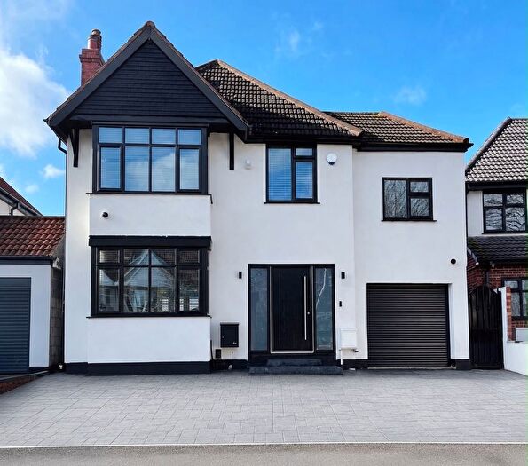 4 Bedroom Detached House For Sale In Rosemary Avenue, Goldthorn Park, Wolverhampton, WV4