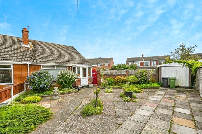 2 Bedroom Bungalow For Sale In Monks Close, Formby, Liverpool, Merseyside, L37