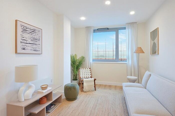 1 Bedroom Flat For Sale In Davigdor Road, Hove, BN3