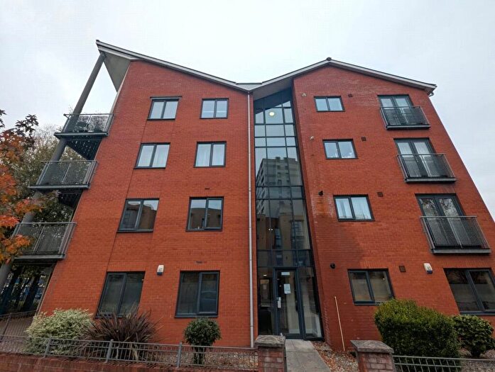2 Bedroom Apartment To Rent In St Philips Court, Hulme, Greater Manchester, M15