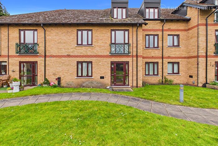 2 Bedroom Apartment For Sale In Shortmead Street, Biggleswade, Bedfordshire, SG18