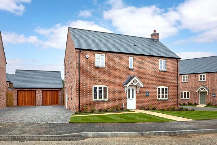 4 Bedroom Detached House For Sale In Thorntons Close, Little Houghton, Northampton, Northamptonshire, NN7